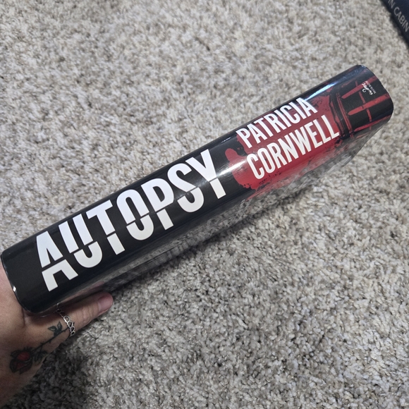 Autopsy By Patricia Cornwell Hardcover - Picture 2 of 4